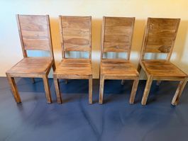 4 Esszimmerstühle aus massivem Mangoholz