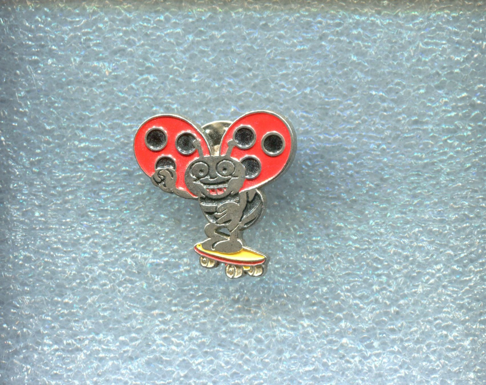 Placchette & Badge: BLICK Käfer  SKATER – Usato da Winterthur venduto da Sammleroase
