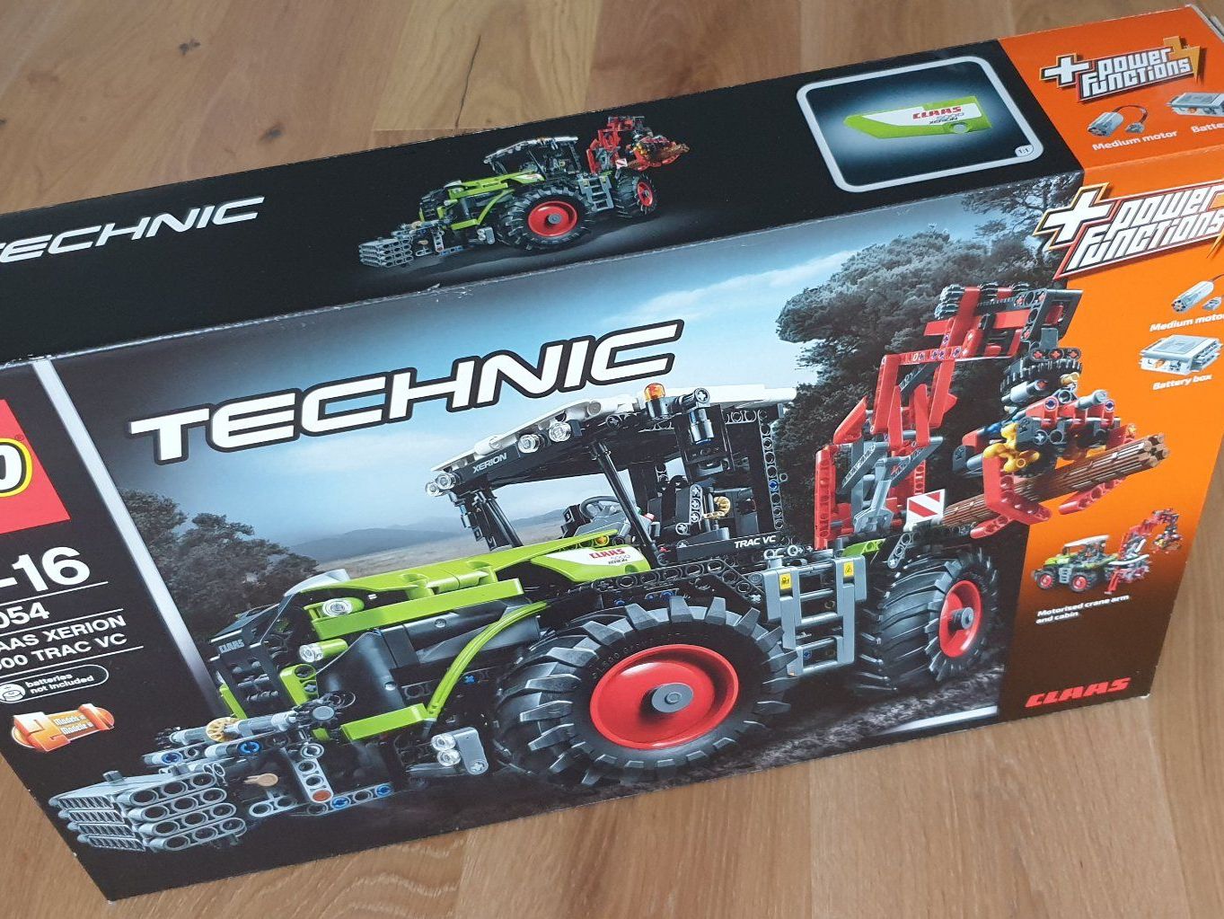 Lego Kit di costruzioni: Lego Technic Claas Xerion 5000 Trac – Nuovo e nell'imballaggio originale da Recherswil venduto da die_d7pt 2