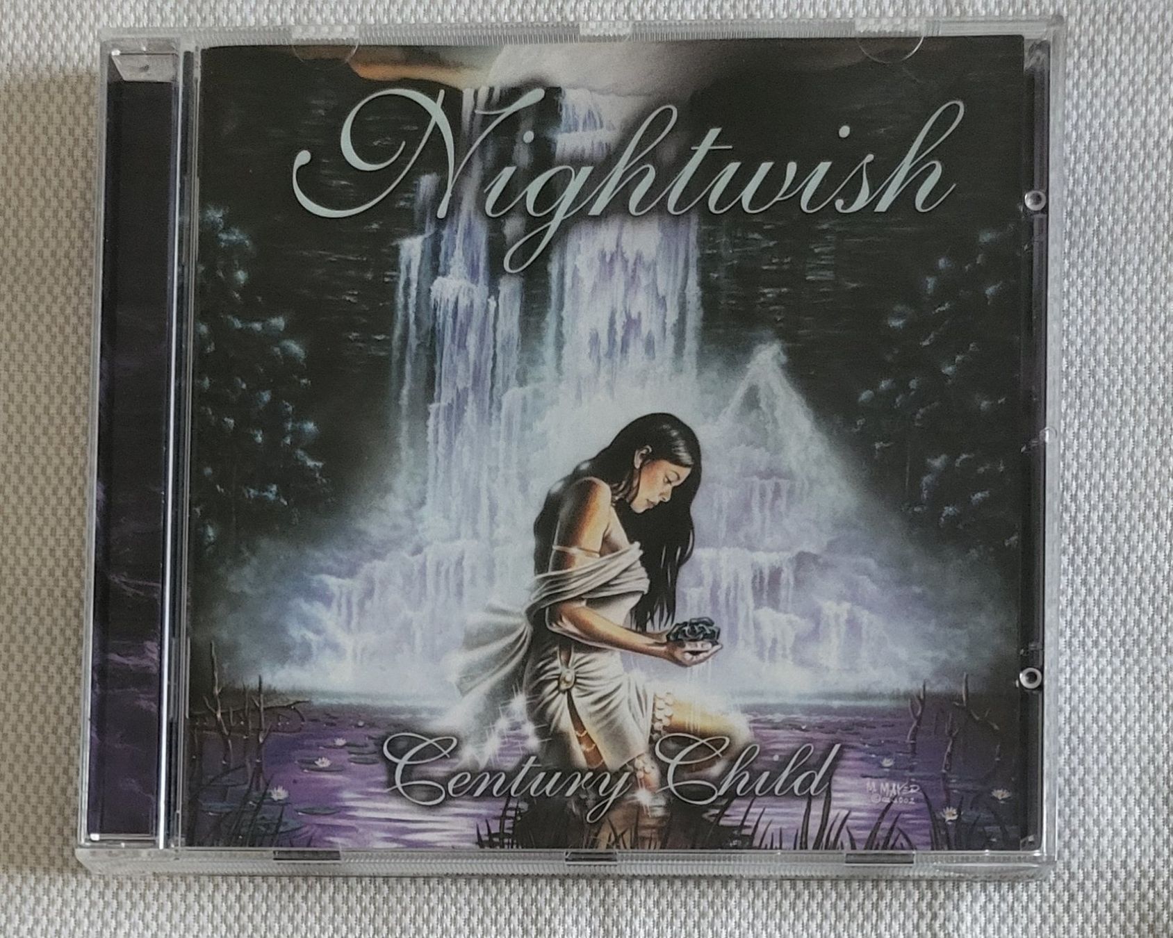 CD: Nightwish - Century child – Usato da Villars-sur-glane venduto da Epsilonhike