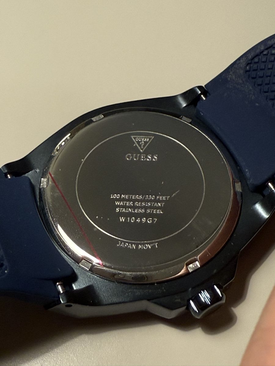 Guess Orologi: Montre Guess - Full set neuf – Nuovo (secondo la descrizione) da Genève venduto da Igoreuf 9