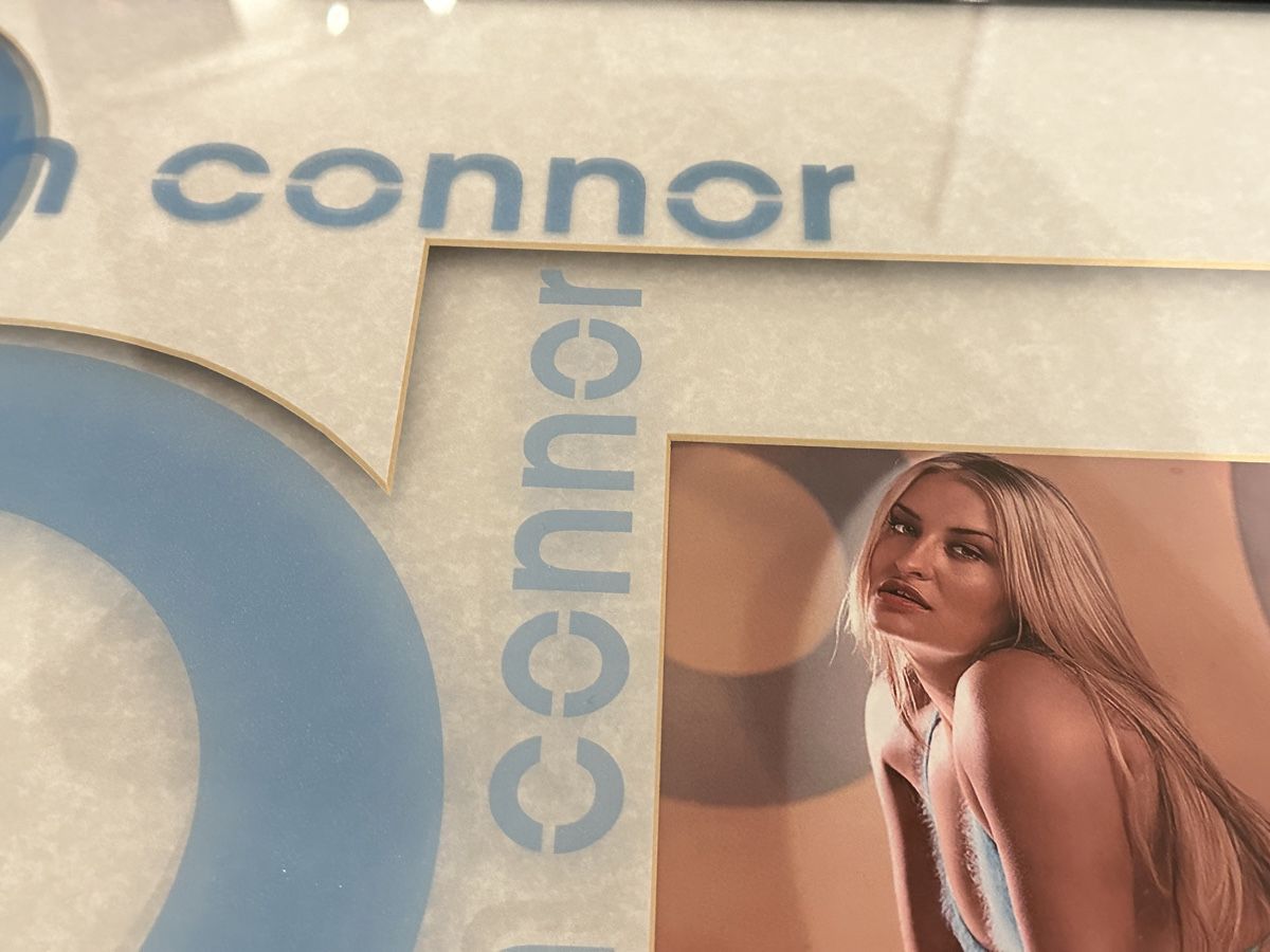 Autografi: Sarah Connor handsigniertes Foto wunderschön eingerahmt – Usato da Däniken SO venduto da cash63 3
