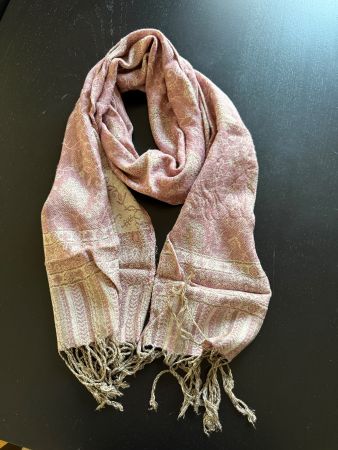 Leichter Sommer Schal, rosa mit Muster, Top Zustand!
