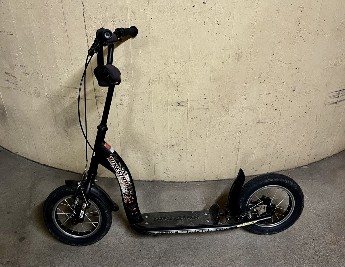 Fahrzeuge für Kinder: Bikestar Tretroller / Luftroller - guter Zustand! – Gebraucht aus St. Gallen von Starlord77