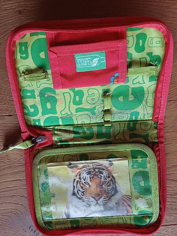 Astucci : Etui Ergobag rot – Usato da Paspels venduto da giu_vt7p 2