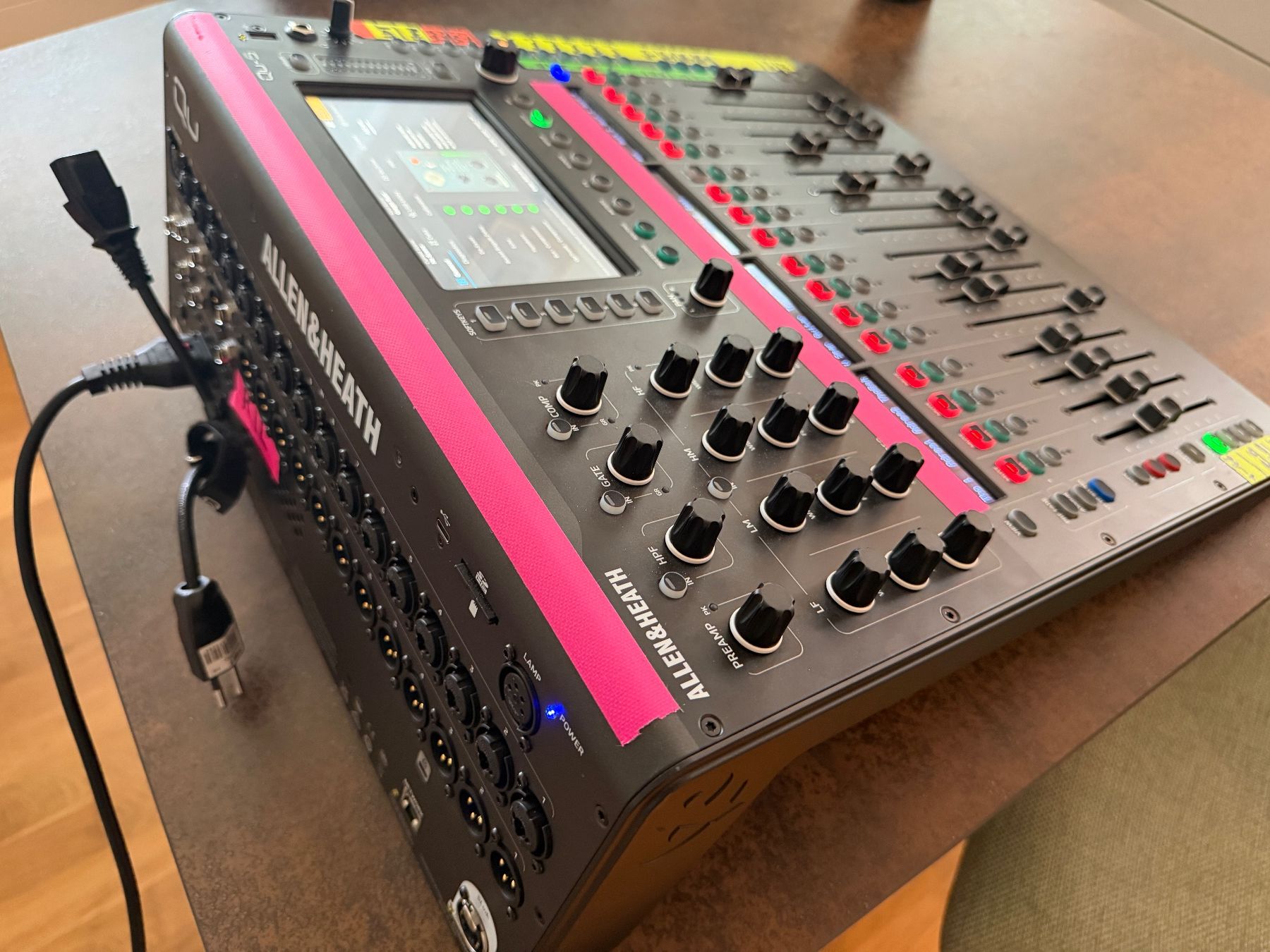 Allen & Heath Console di mixaggio: Allen&Heath QU-5 Mischpult – Usato da Triengen venduto da Gugelhopf123 2