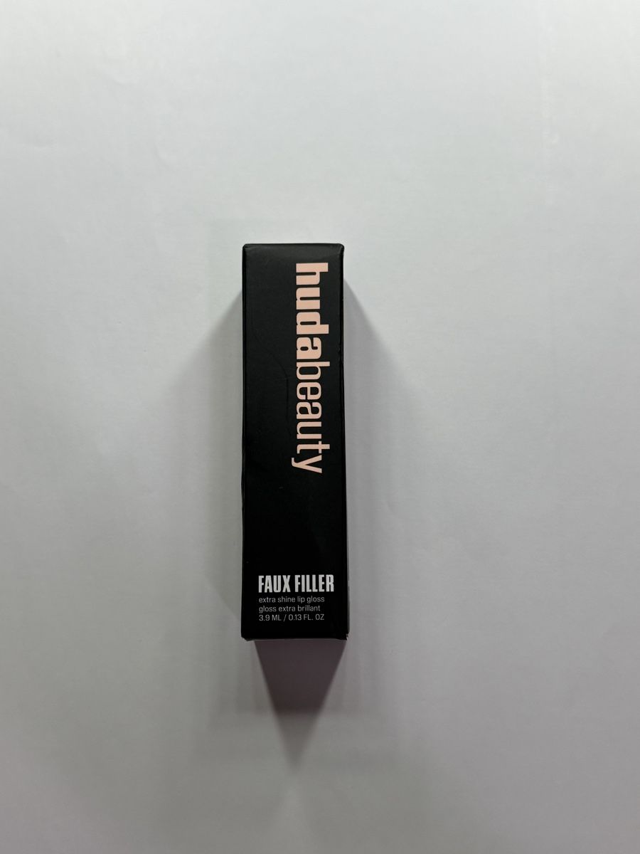 Huda Beauty Make-up: Huda Beauty Lipgloss  – Nuovo e nell'imballaggio originale da Baar venduto da xata 1
