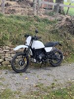 Royal Enfield Himalayan, Custom, Vintage, Enduro