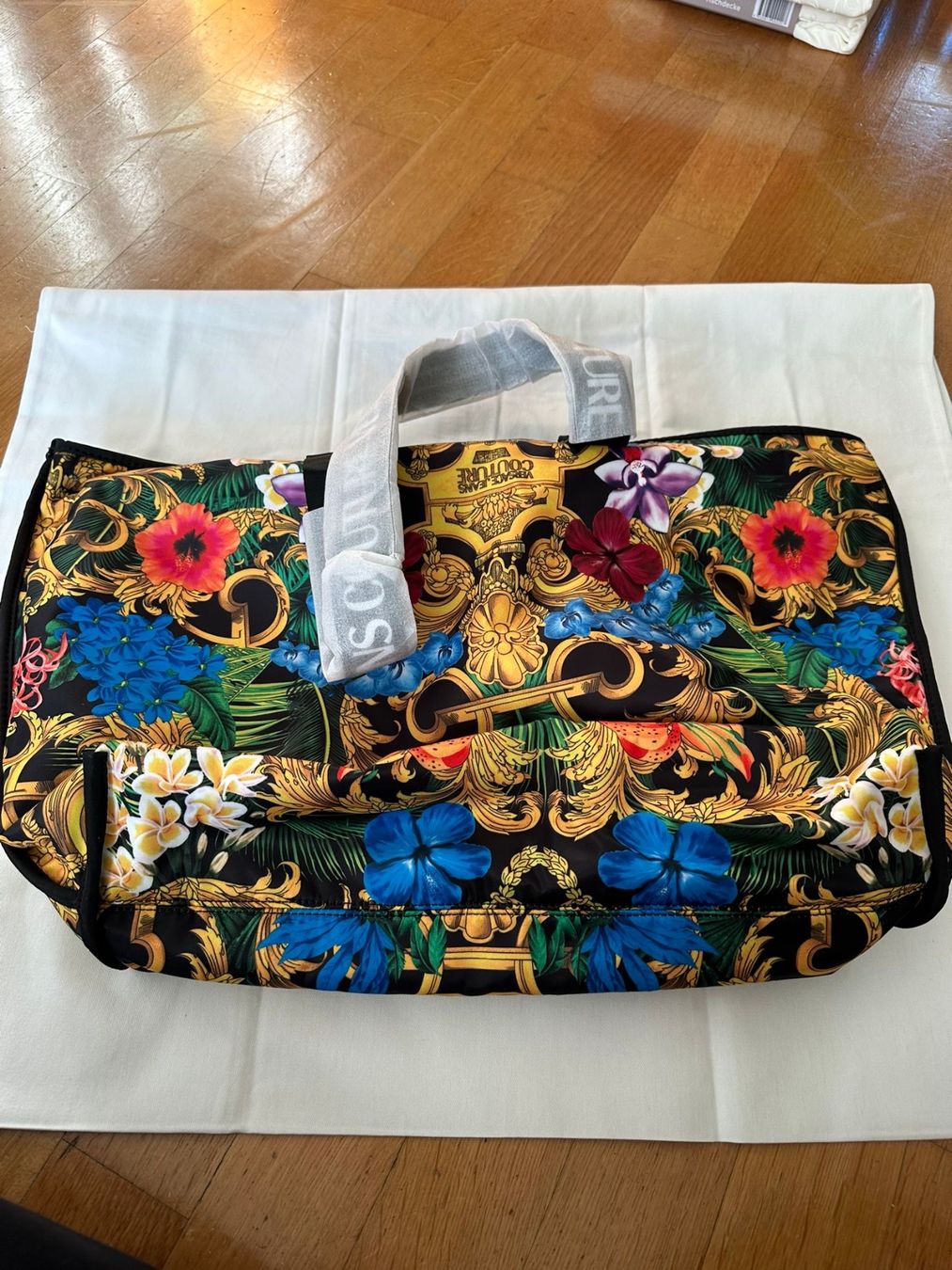 Versace Borse: Versace Couture Shopper neu – Nuovo e nell'imballaggio originale da Bern venduto da womiman 1