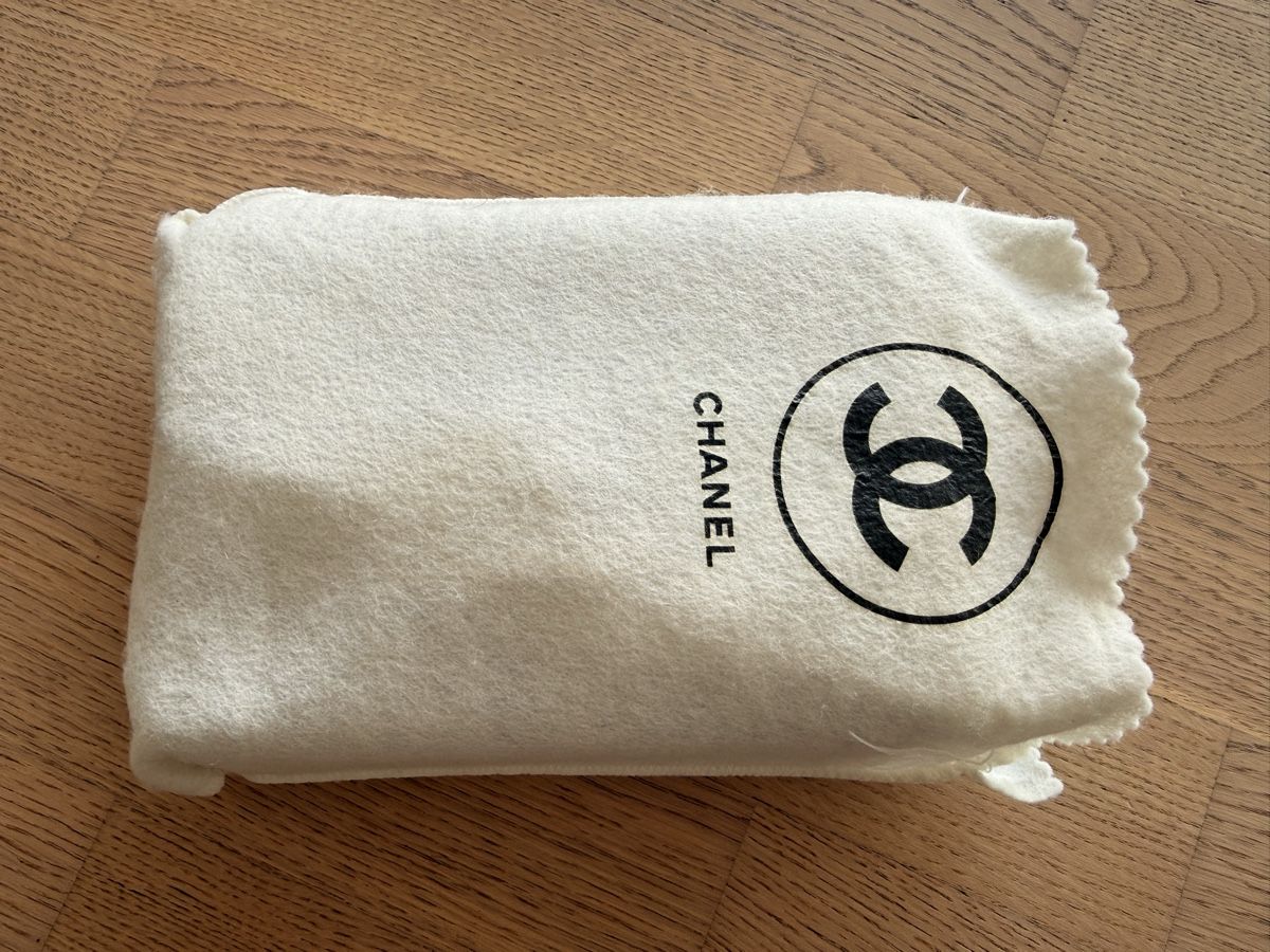 Chanel Sacs femmes: Vintage Chanel Mini Square Flap in Navy – D'occasion à Uster par ursonja01 7