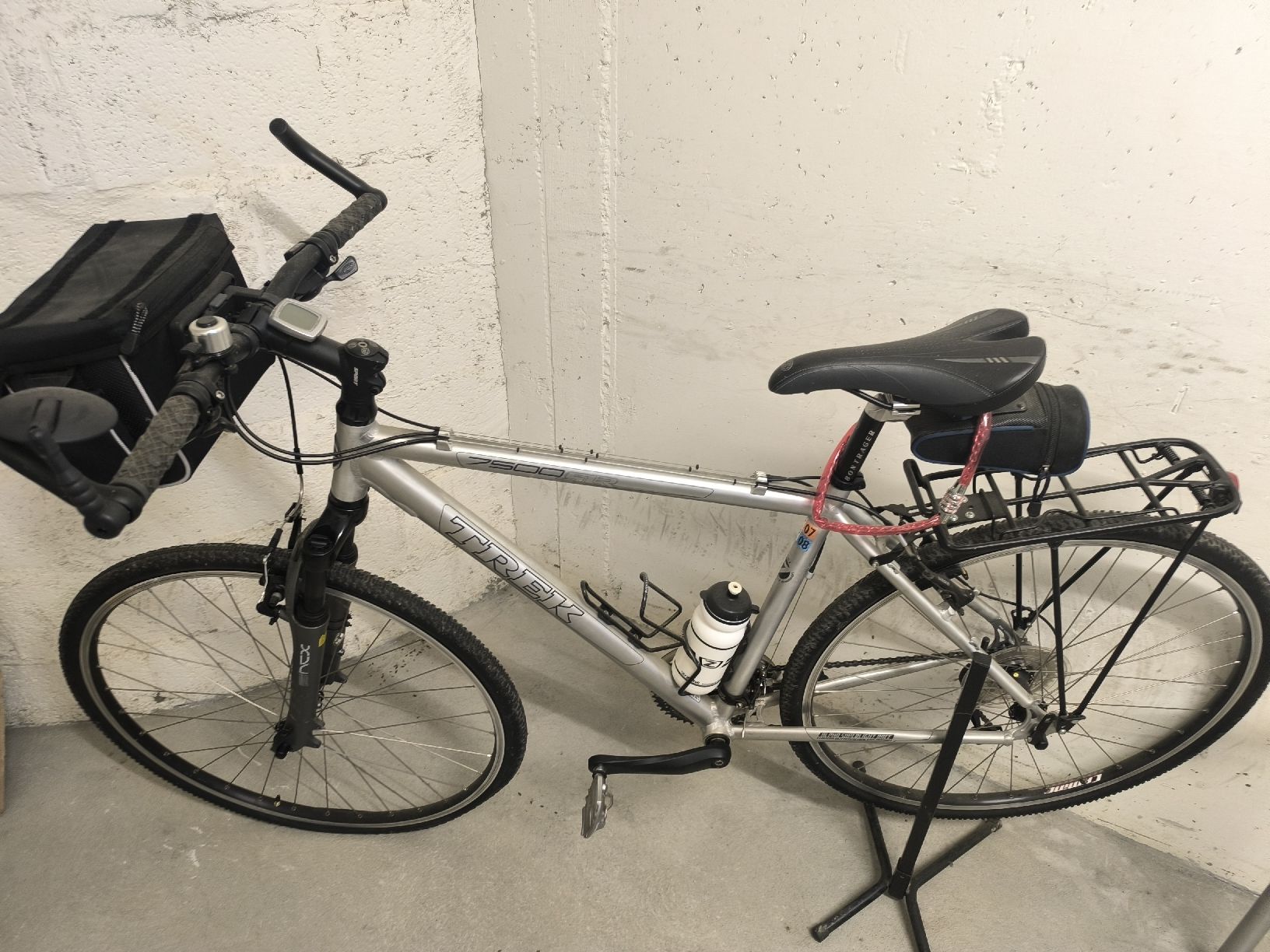 Trek Biciclette: Vélo Trek 7500 SLR – Usato da Yverdon-les-Bains venduto da lolette2006