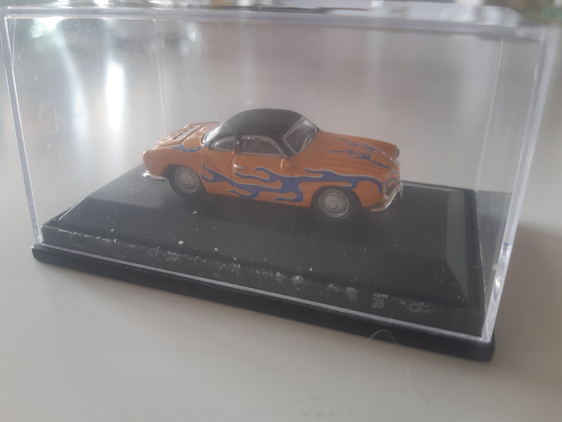 Schuco Modellautos: VW Karmann Ghia flammable, Schuco 1:87 – Neu und originalverpackt aus Schenkon von magier54 2