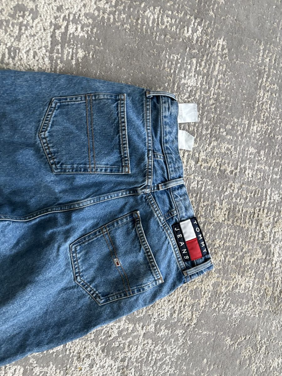 Tommy Hilfiger Jeans: Tommy Hilfiger Jeans – Usato da Zürich venduto da Anushka86 2