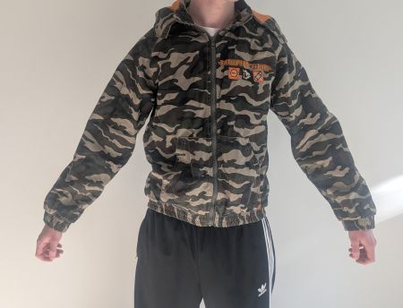 Kinder Übergangsjacke mit dark Camouflage
