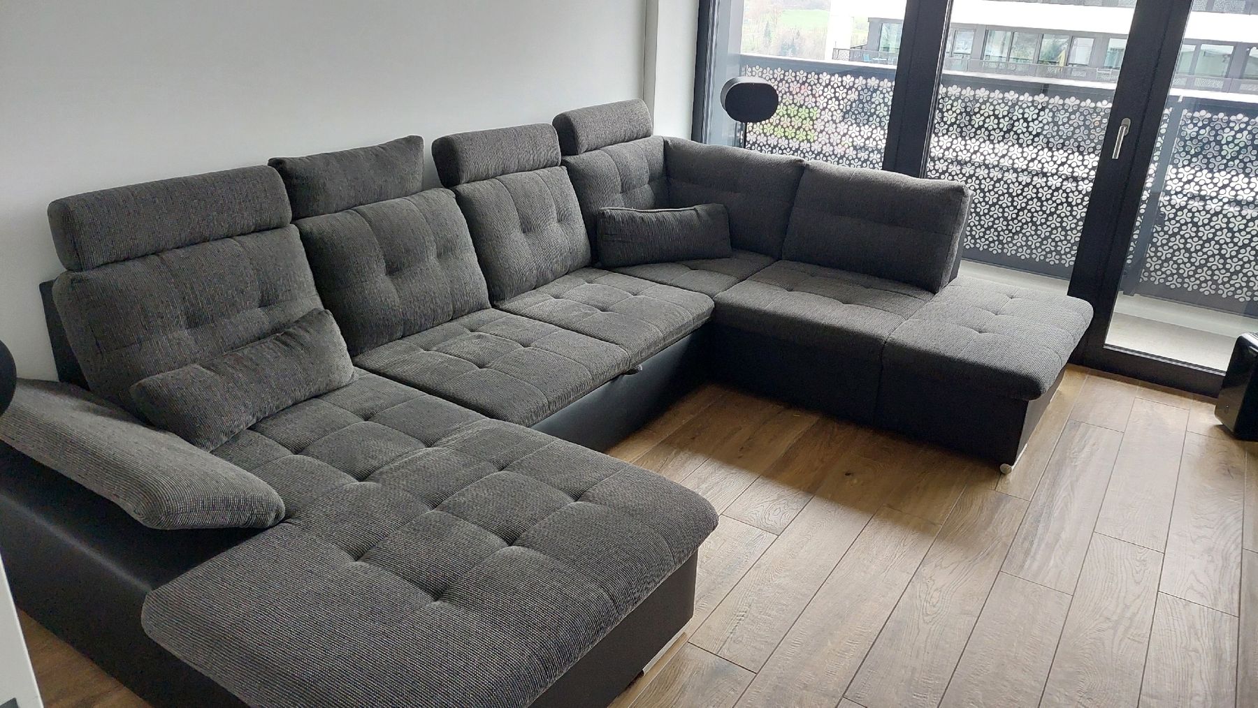 Divani: Sofa (neuwertig) – Nuovo (secondo la descrizione) da Dübendorf venduto da huebi01