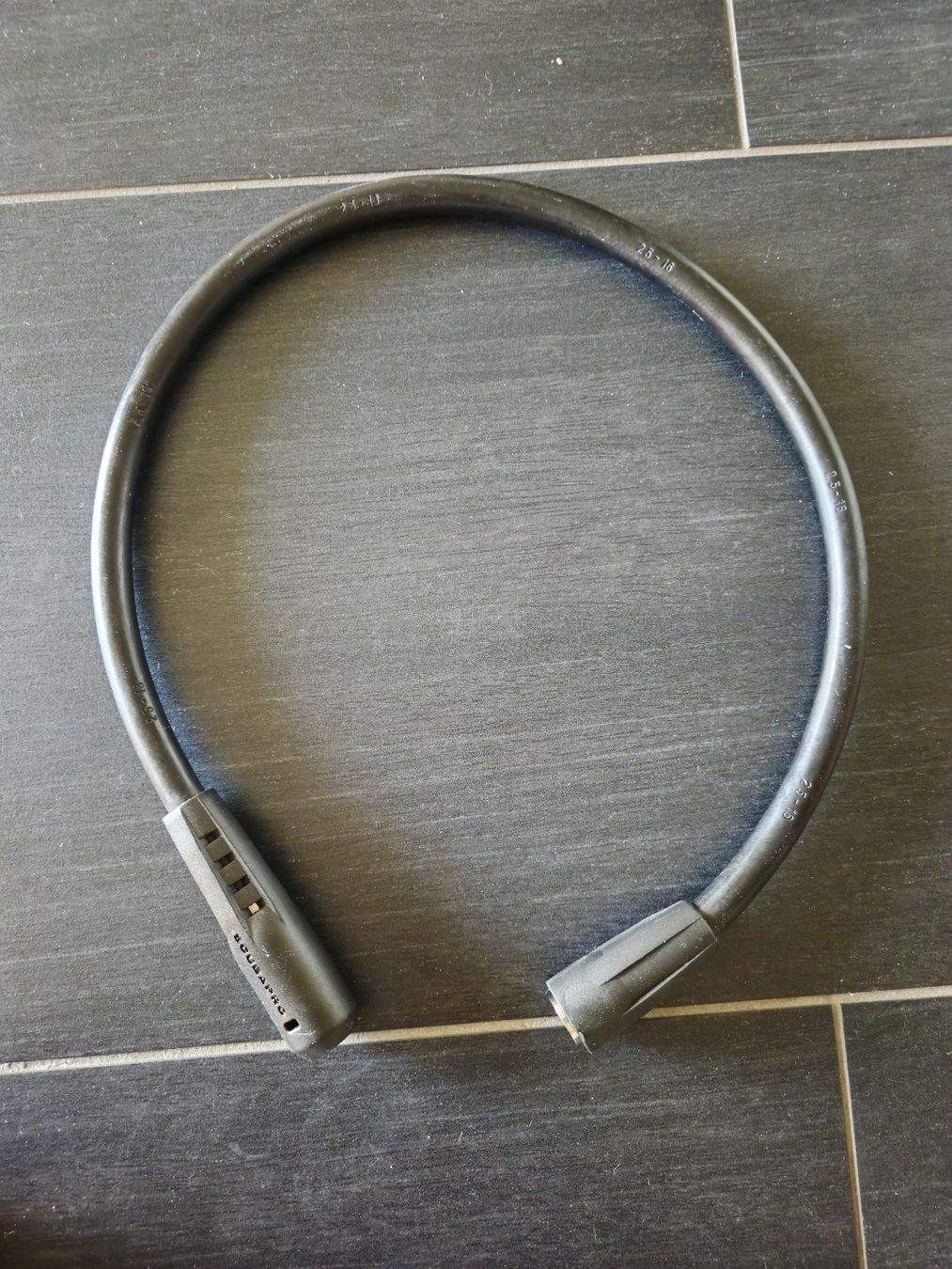 Scubapro Respiratori & Giubbotti: Mitteldruckschlauch Scubapro 75 cm – Nuovo (secondo la descrizione) da Bleienbach venduto da BG1221