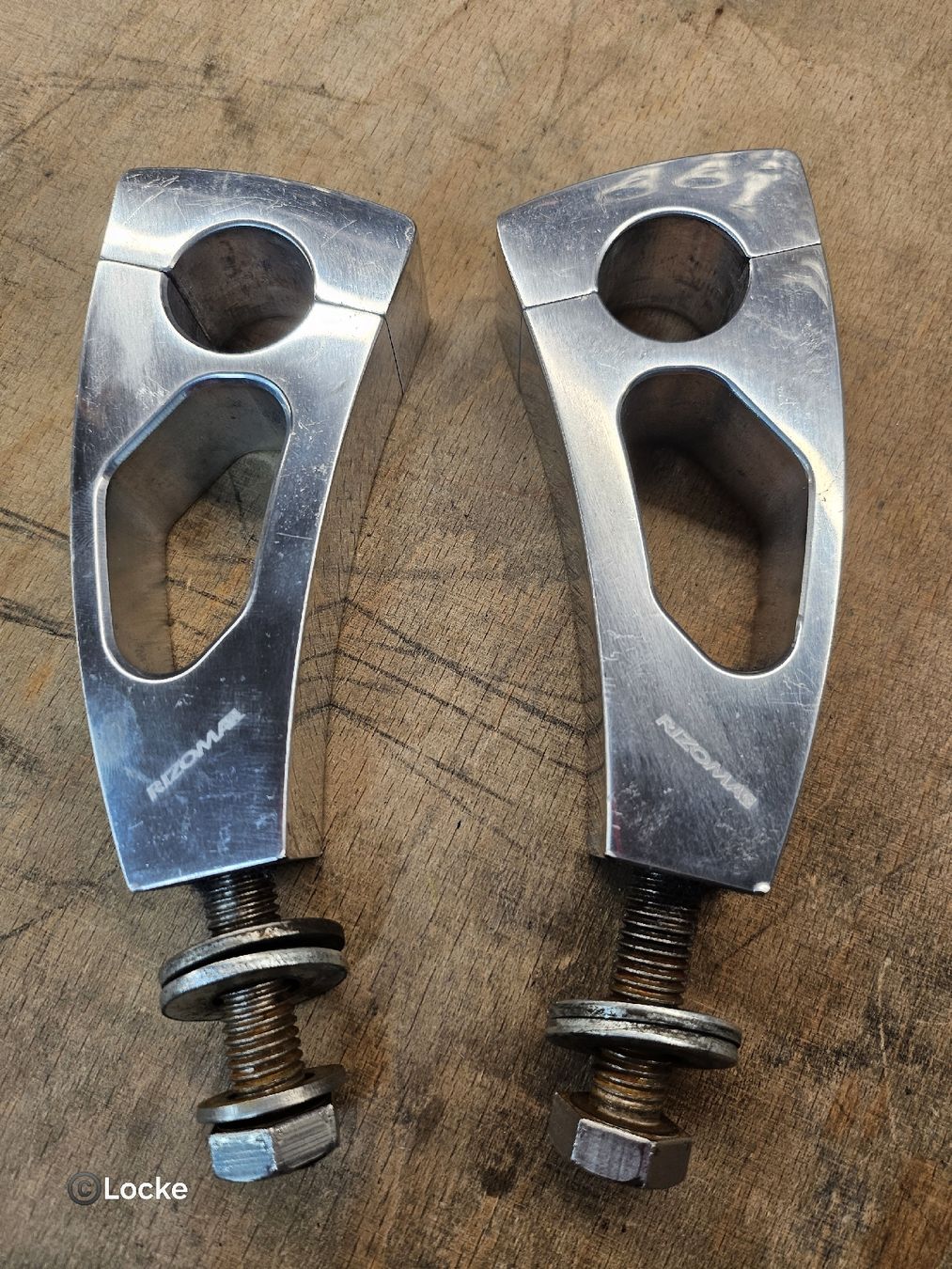 Rizoma Alle Motorradersatzteile: ☆Rizoma Riser Lenkerhalter Pullback 130mm + Teilegutachten☆ – Gebraucht aus Siebnen von mollosser