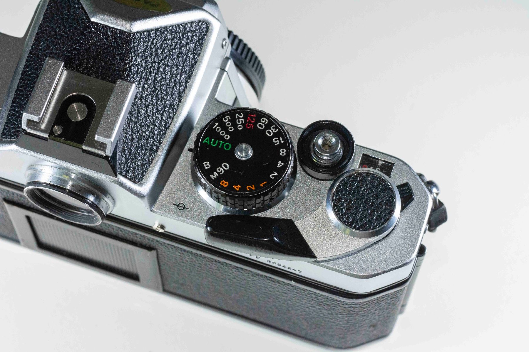 Nikon Kamera: Nikon FE - revidiert – Gebraucht aus Schwerzenbach von floridan 5