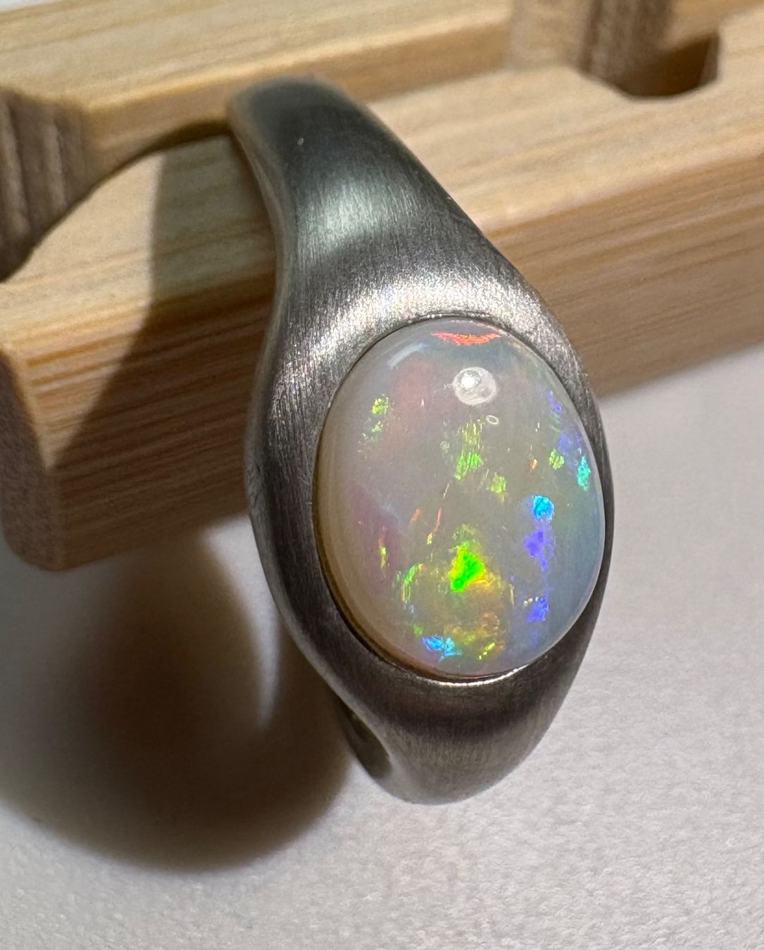 Bagues: Ring Australischer Crystal-Opal Ring, variable Grösse – Neuf (Voir description) à Wilen b. Wil par Tschirio 4