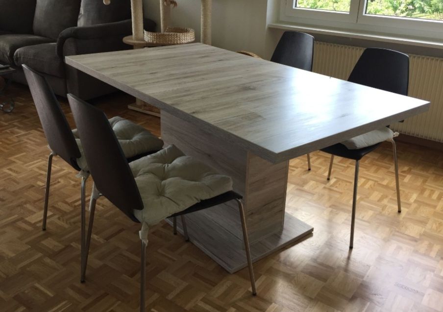 Tische: Holztisch – Gebraucht aus Aarburg von sane92