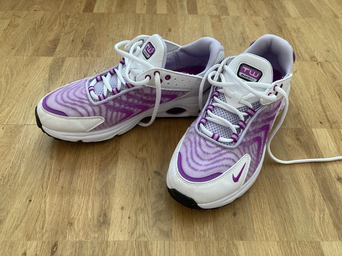 Nike Scarpe da donna: Nike TW Air Max Grösse 38 – Usato da Zürich venduto da Retrogirl 2