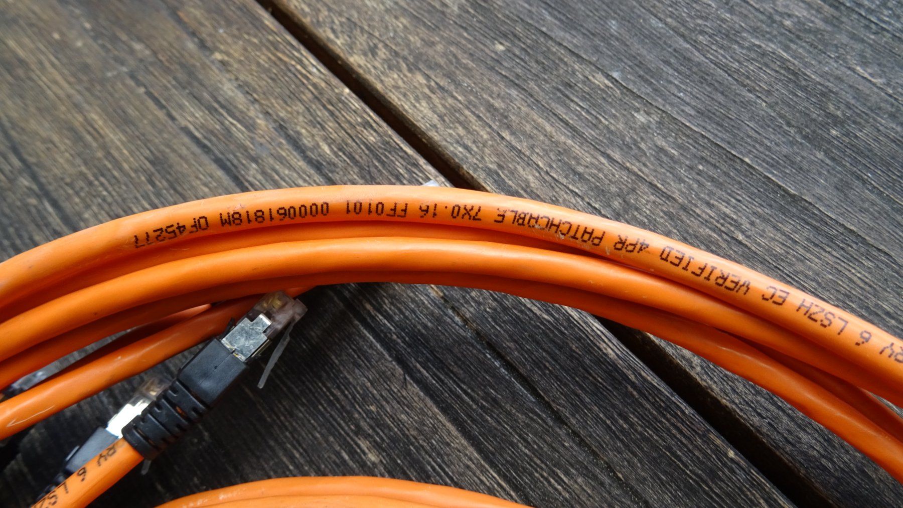 Cavi: Ethernet Kabel Cat6 2m & 3m – 9 Stk – Usato da Riedholz venduto da Leo.L 3