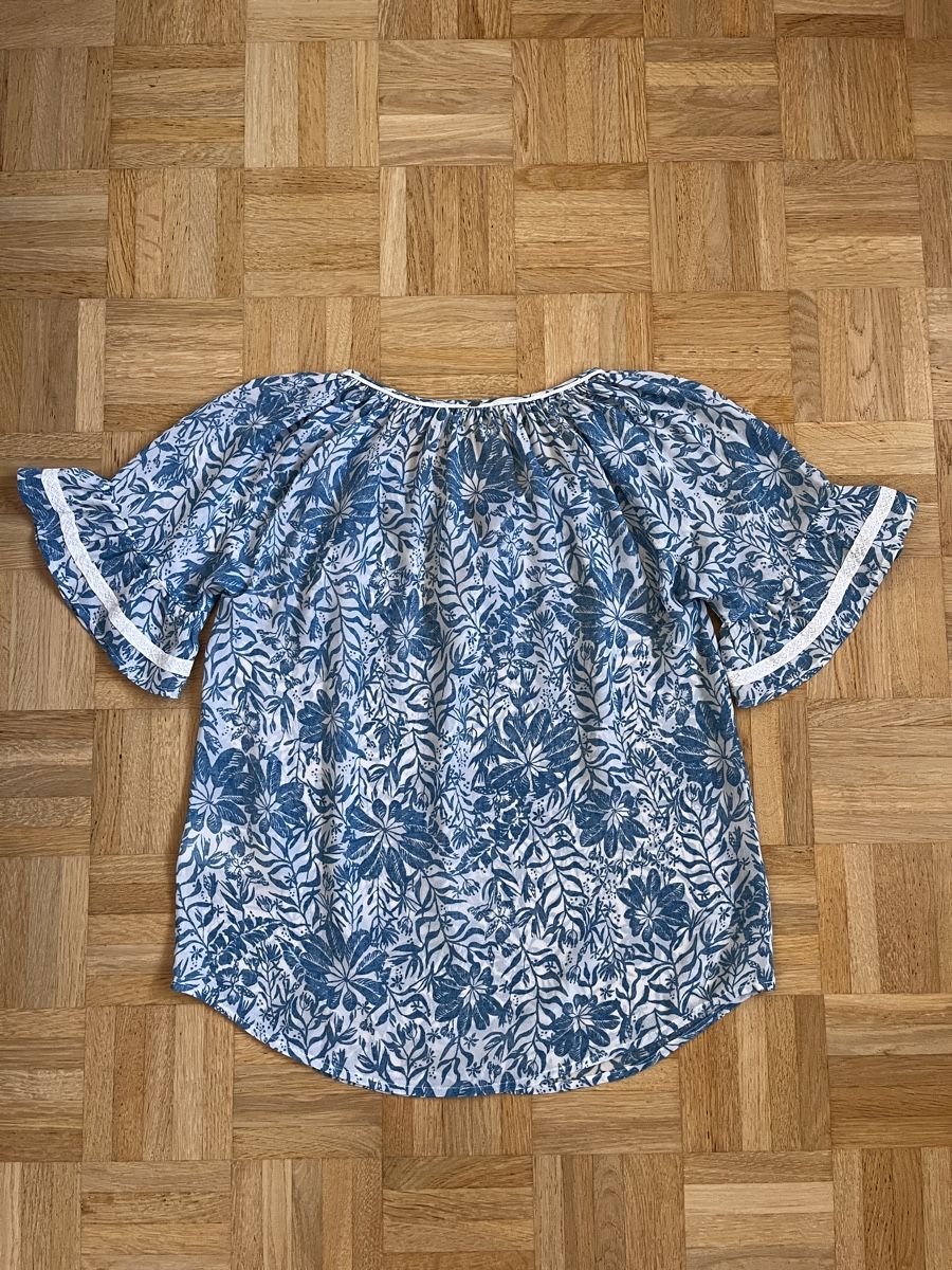 Nile Camicette: Bluse NILE Blumenmuster blau-weiss Gr. XS – Usato da Zürich venduto da Kleanthy 5