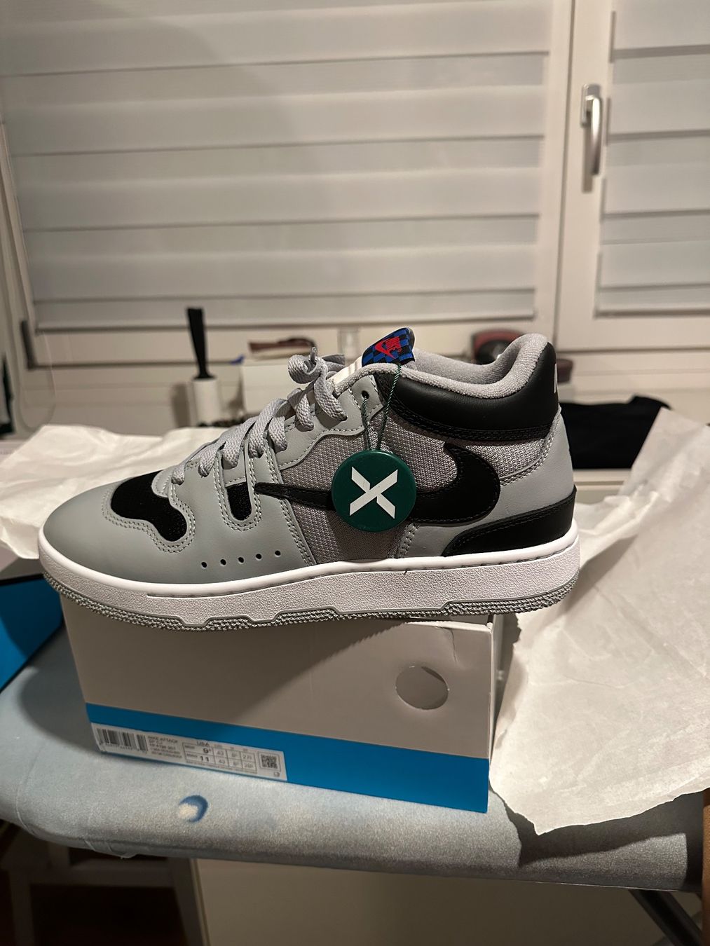 Nike Scarpe da uomo: Nike Mac Attack Travis Scott 43 – Nuovo e nell'imballaggio originale da Villaz-St-Pierre venduto da pepe86
