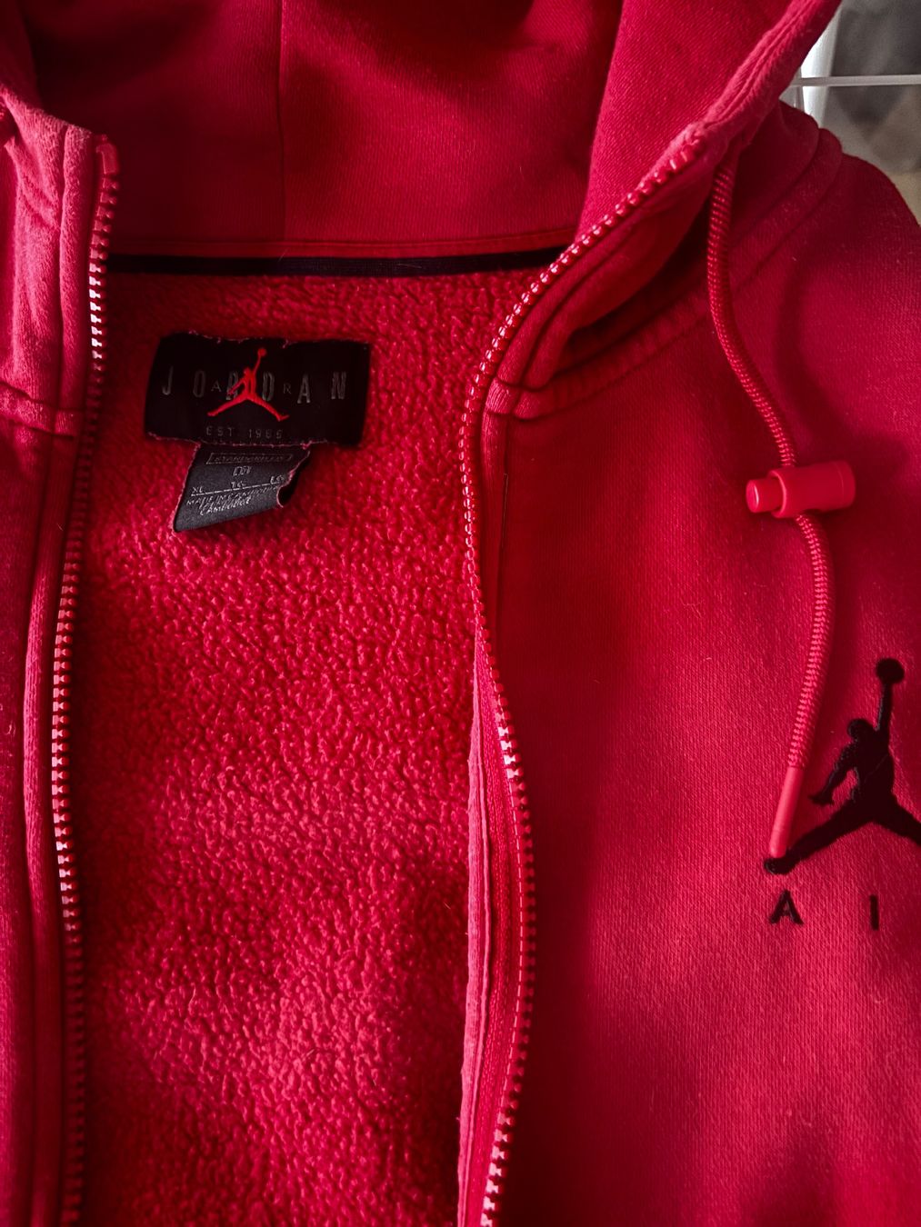 Jordan Vestes: Jordan Jacke XL – D'occasion à Domat/Ems par J70_7 1