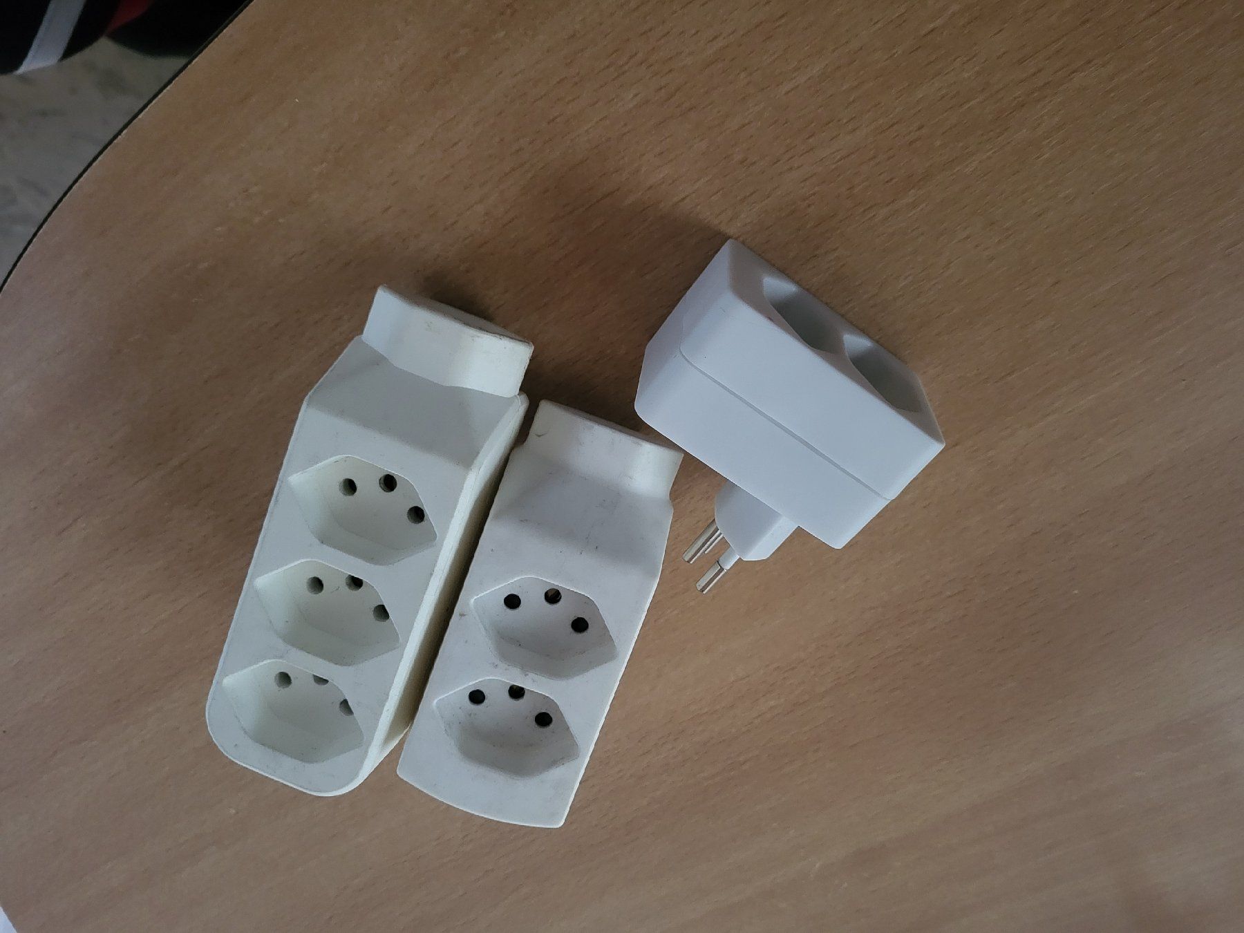 Stecker: Elektrische Mehrfachsteckdose – Gebraucht aus Dietikon von AniaSunrise
