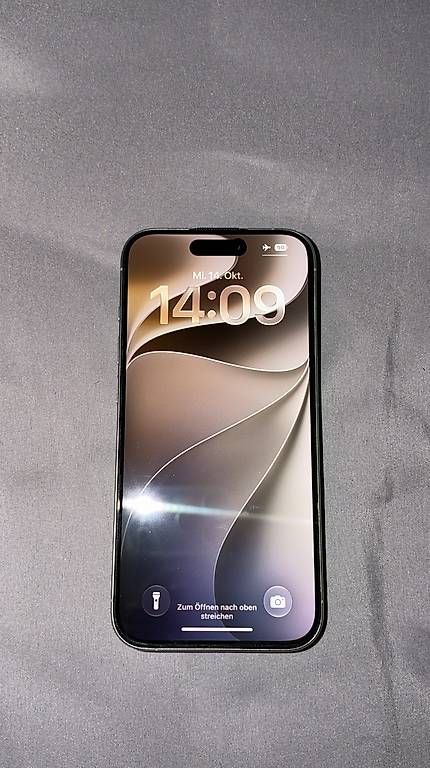 Handys / Smartphones: Apple iPhone 15 Pro  128 GB  – Gebraucht aus Seon von oke_t82f 1