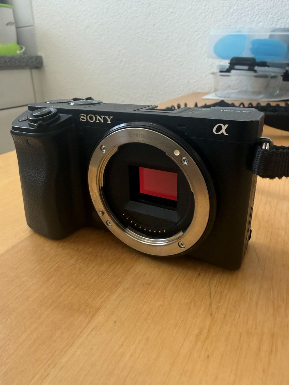 Sony Kamera: Sony A6400 Body + 4 Akkus, Ladegerät & Dummy – Gebraucht aus Winterthur von ike_5925 2