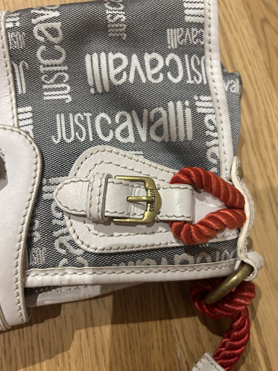 Roberto Cavalli Sacs femmes: Just Cavalli Handbag Logo – D'occasion à Veyrier par aliyag 4