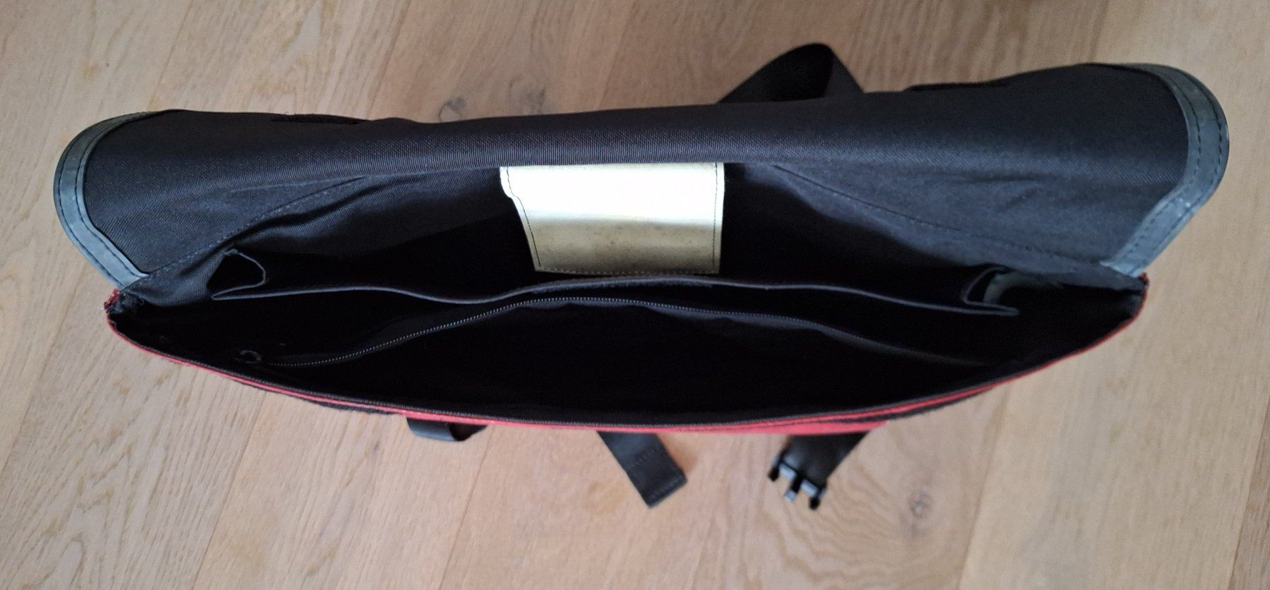 Freitag Borse: FREITAG Tasche – Usato da Nussbaumen AG venduto da Hilai 5