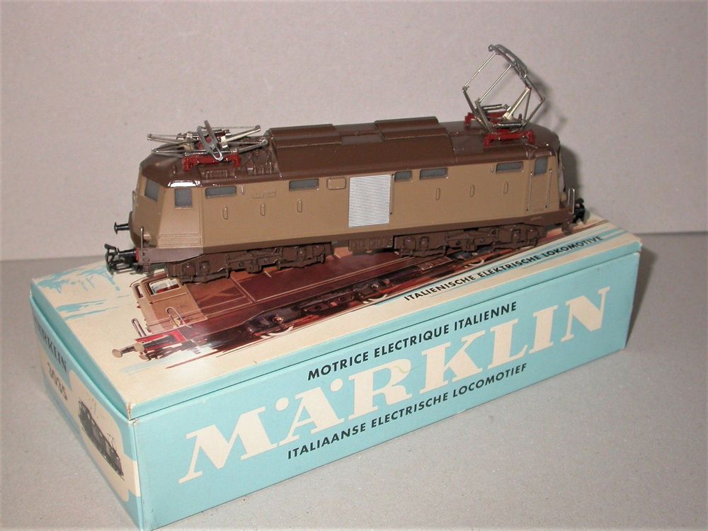 MÄRKLIN 3035 - FS Class E.424 - ELEKTROLOK - ANALOG. 3 R