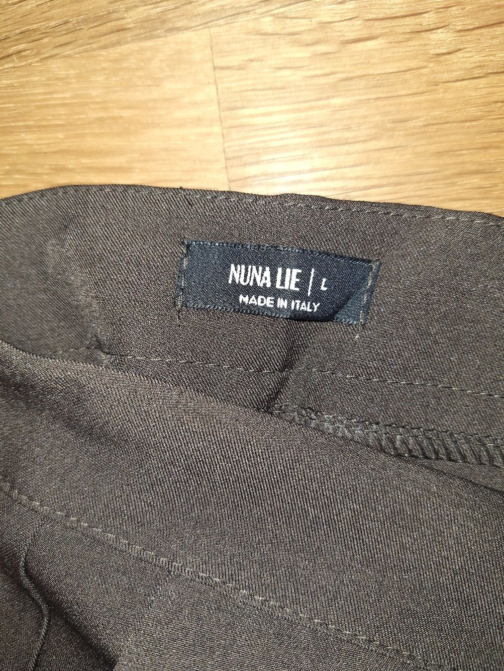 Pantalons: Pantaloni donna – D'occasion à Mesocco par pb123 2