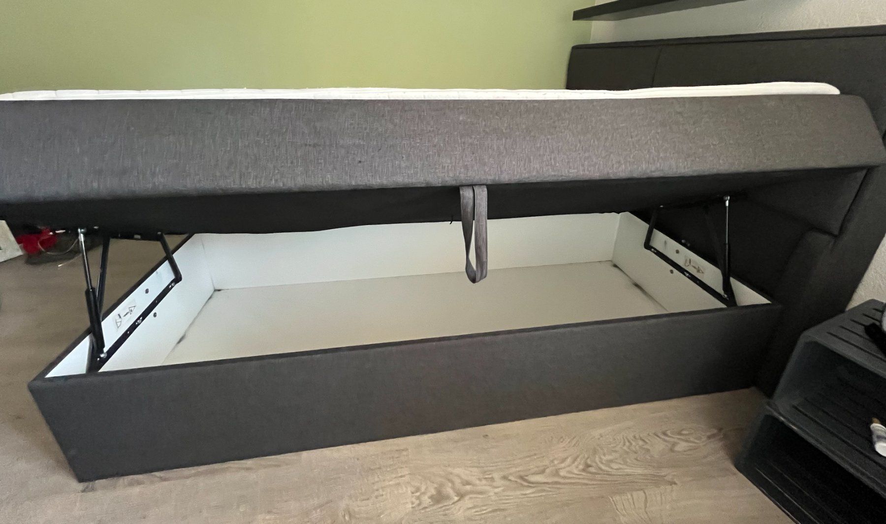 Conforama Letti: Boxspringbett 160x200cm – Usato da Bätterkinden venduto da ger_62pn 2