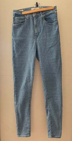 LEVI's Mile High Super Skinny 26