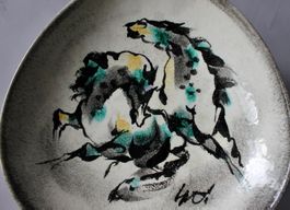 GUTSAV SPÖRRI, OBSTSCHALE MIT PFERDEN, DATIERT 1962.