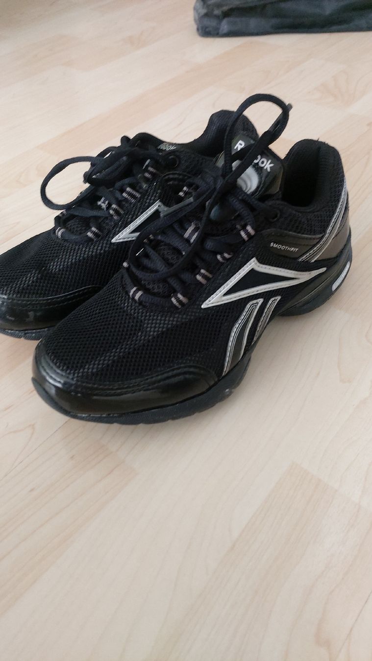 Herrenschuhe: Baskets Reebok noires pointure 35,5 smoothfit – Neu (gemäss Beschreibung) aus muensingen von sandra203 3