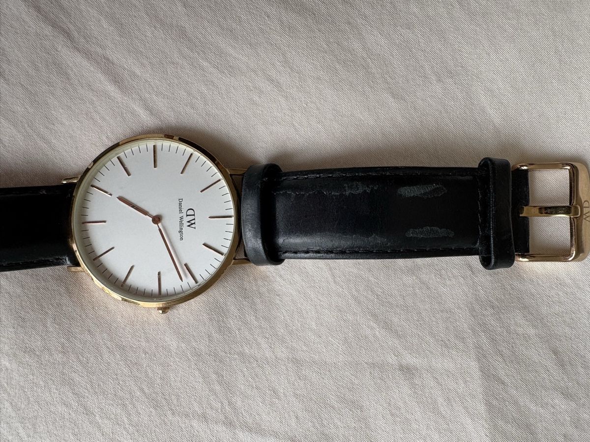 Daniel Wellington Orologi: Daniel Wellington Uhr – Usato da Ostermundigen venduto da timowu