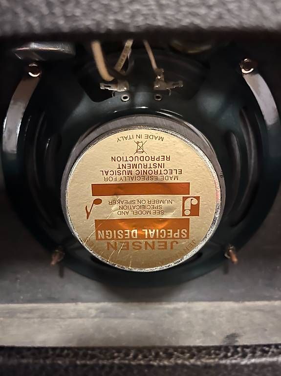 Amplificatori: Fender Champ E-Gitarrenverstärker von 1971 – Usato da Bern venduto da Simon21 2
