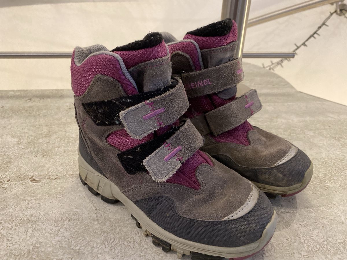 Meindl Scarpe per ragazze: Meindl Mädchen Winterschuhe Gr 32 – Usato da Birrwil venduto da Bendegriz