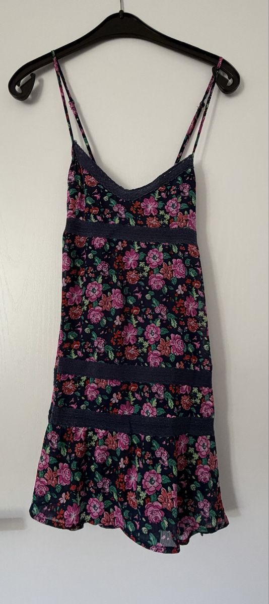 Abercrombie Vestiti: Abito Abercrombie fiori  – Usato da Muzzano venduto da nat_x9hf