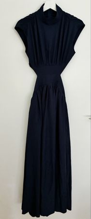 Long Dress Commense