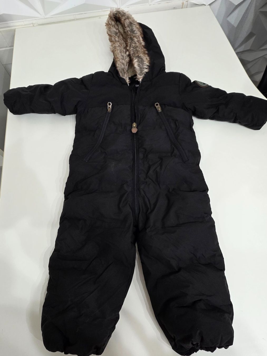 Lotti & Set di vestiti: Schneeanzug 1.5 - 2 Jahre – Usato da Scherzingen venduto da Benjanil