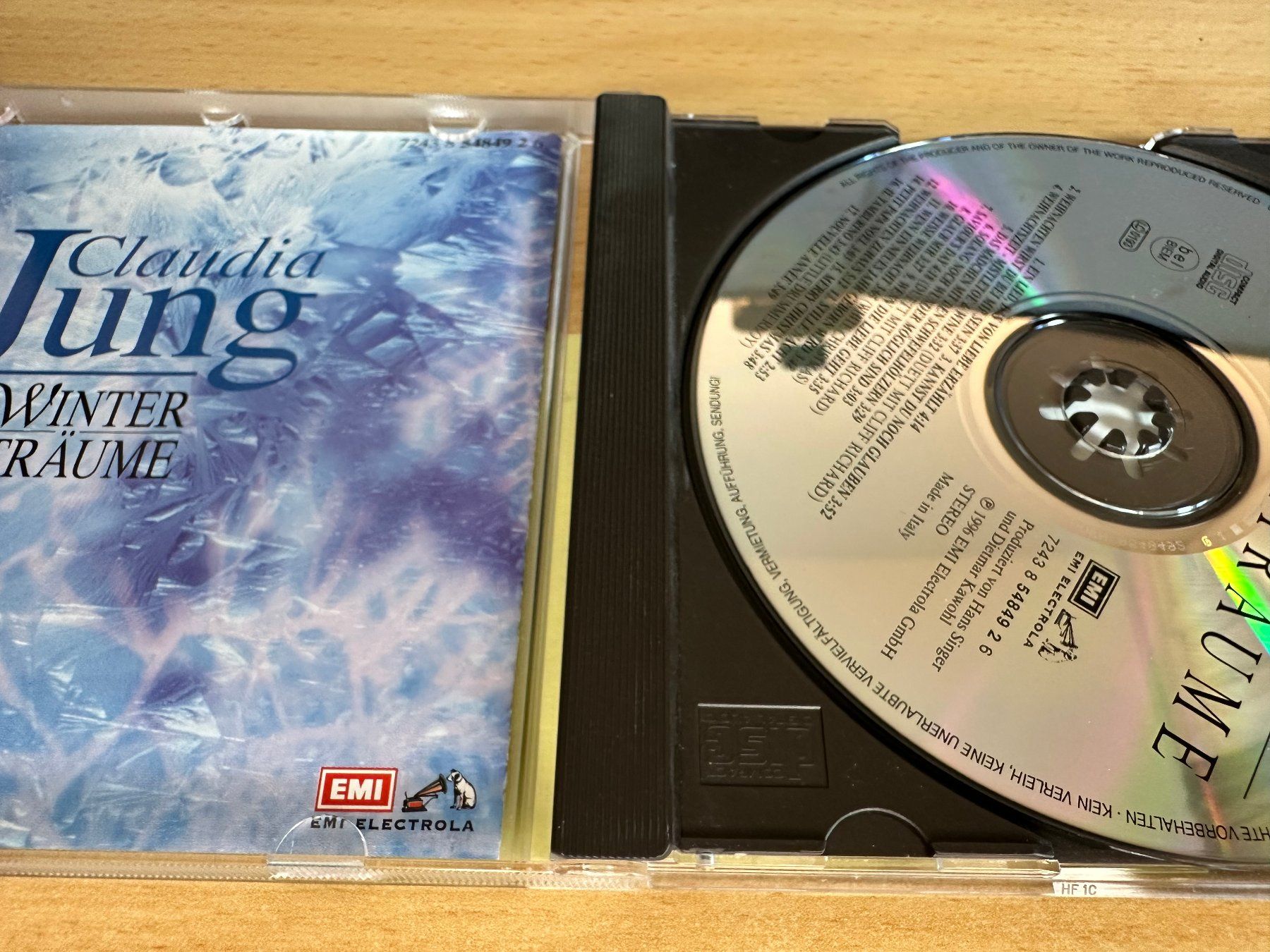 CD: Claudia Jung – Winterträume – Usato da Rikon im Tösstal venduto da Alpenmutz 2