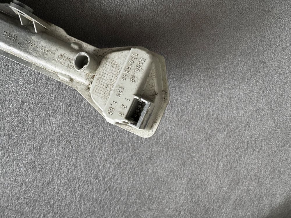 Tutti pezzi di ricambio auto: 1 x Licht für spiegel (R)Golf 7 Original – Usato da Thun venduto da Thuno6 1