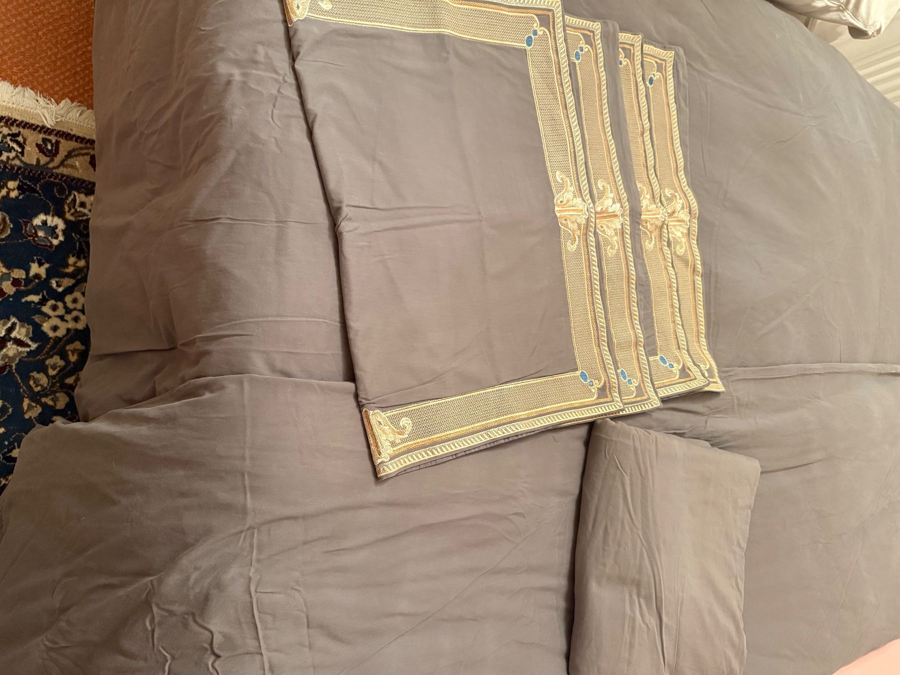 Biancheria da letto: Bett Garnitur 260x230cm – Usato da Pfäffikon ZH venduto da Margot1