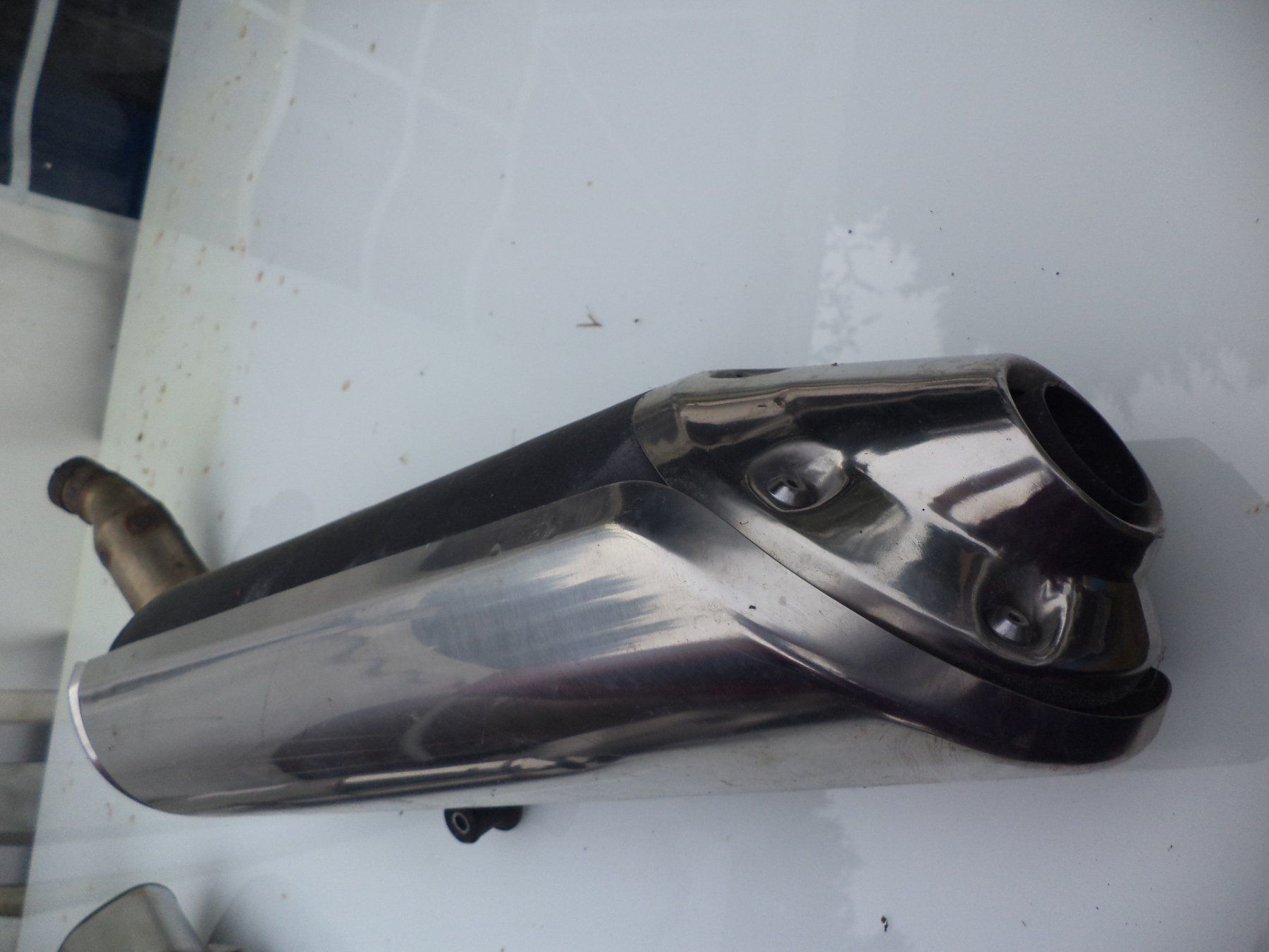 Honda Sistemi di scarico: Div. Honda original Auspufftöpfe – Usato da Oetwil am See venduto da Avenger07 9